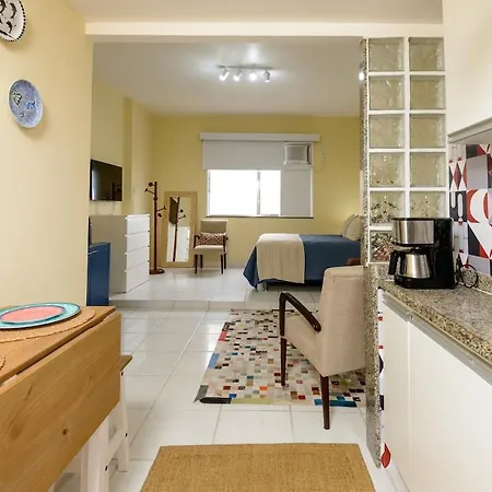 Apartamento Moderno no Coração de Copacabana-2