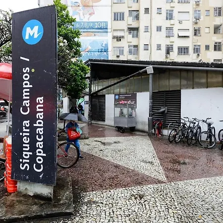Apartamento Moderno no Coração de Copacabana-3